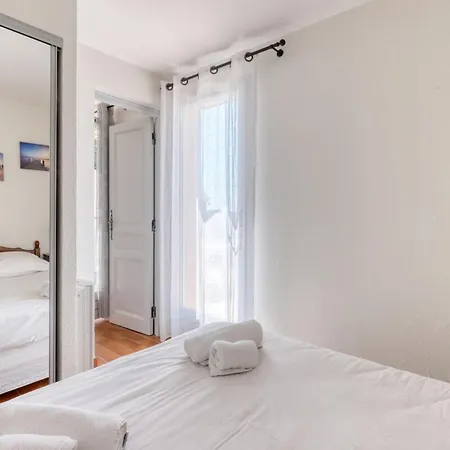 Appartement Vue exceptionnelle à Saint-Clair pour 5 personnes à Le Lavandou Extérieur photo